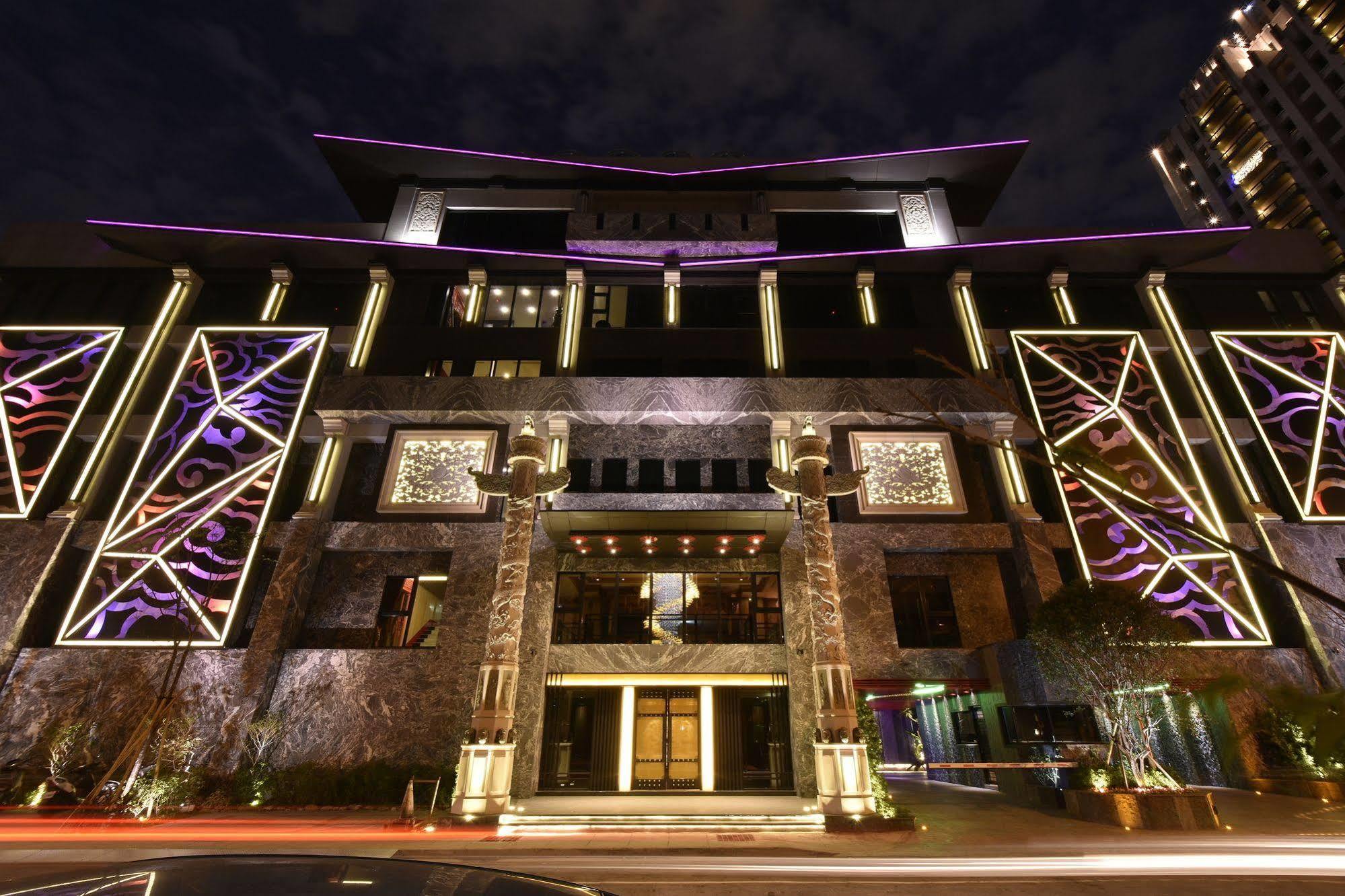 Forbidden City Motel Taichung Dış mekan fotoğraf